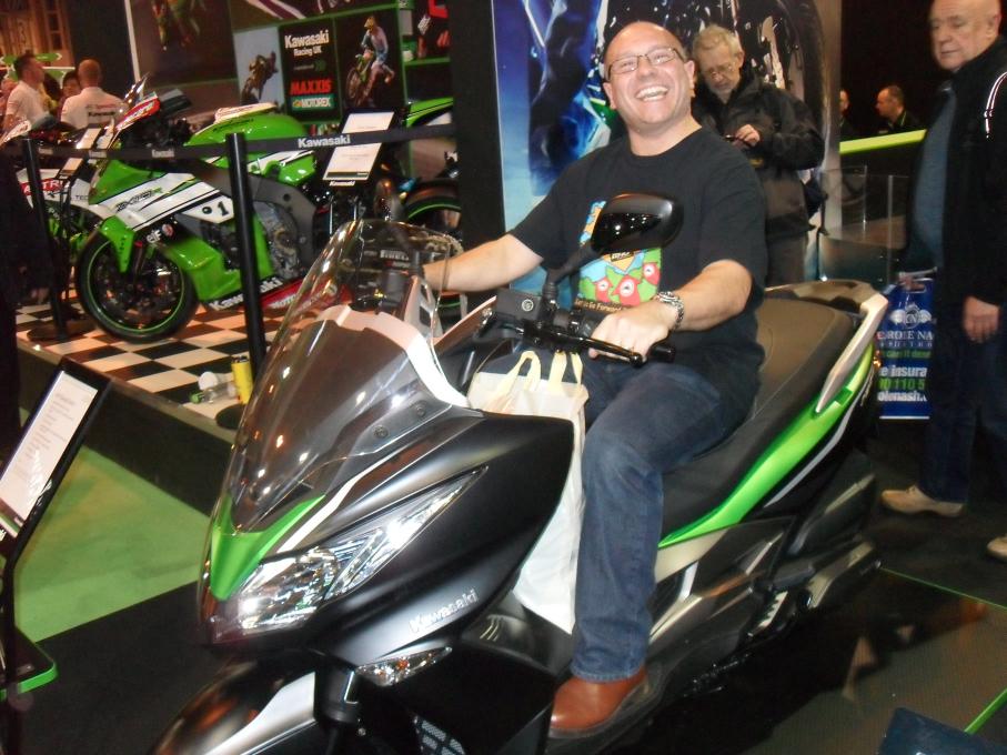 Steve practiced his gurning whilst sat on Kawasaki's new super scoot